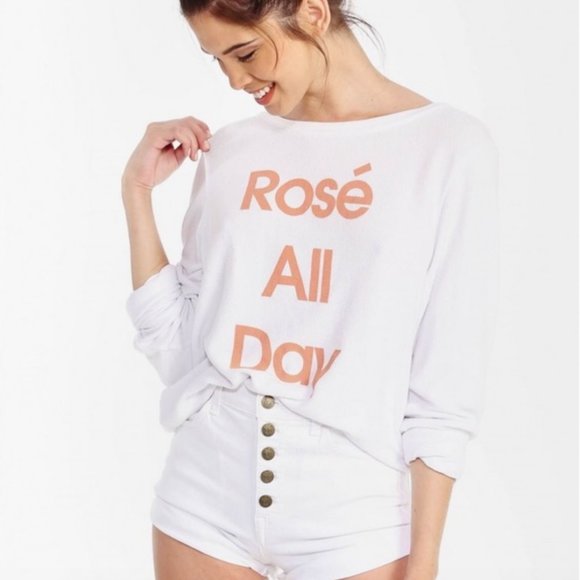 Wildfox Tops - ⭐️HPx2⭐️Wildfox "Rosé All Day" Pullover